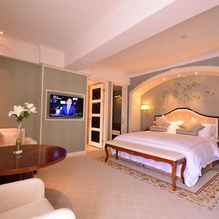 Urban Island Hotel Shanghai Exterior photo