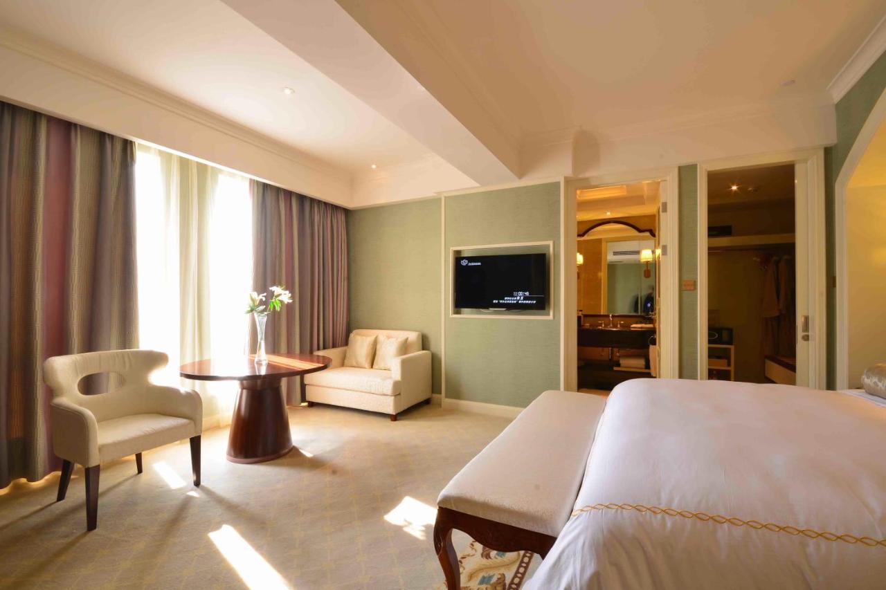 Urban Island Hotel Shanghai Exterior photo