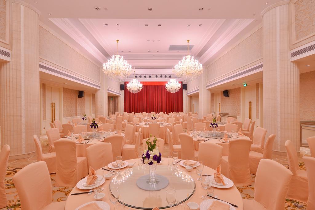 Urban Island Hotel Shanghai Exterior photo
